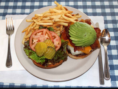 Carla's Country Kitchen And Gift Shop