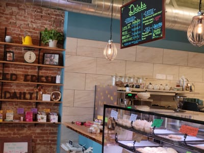 Carly Mae’s Bakery & Cafe