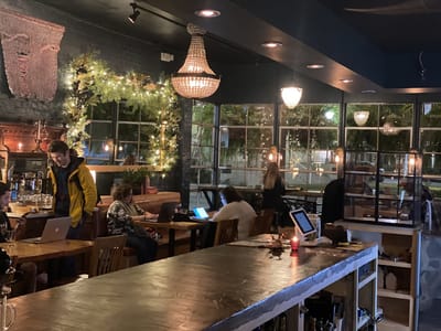 Carpe Diem Cafe & Wine Bar