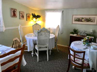 Carriage Shoppes Tea Room