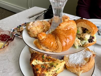 Carriage Shoppes Tea Room