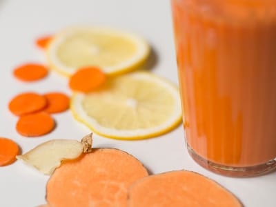 Carrot and Kale Organic Juice-Cafe