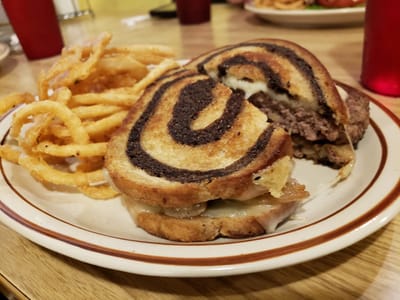 Catalpa Cafe And General Store