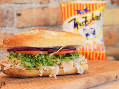 Cesaroni's Cafe & Deli