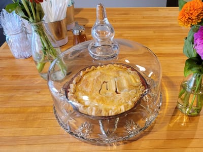 Chairish Life Coffee Shop