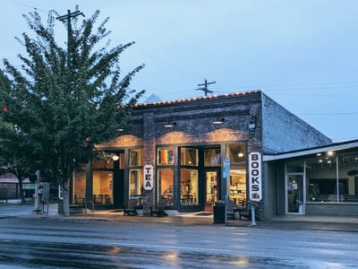 Chapters Books and Coffee