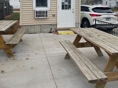 Charged Coffee and Cocoa Shop