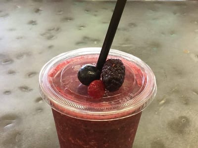 Charley's Deli & Ice Cream