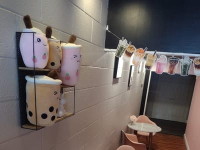 Christea Boba and Bánh mì