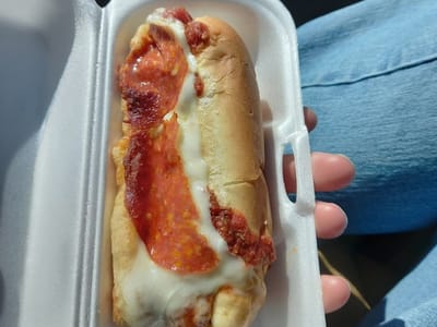 Chuck's Drive-Thru Diner)