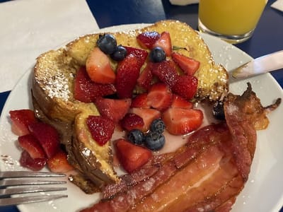 Church Alley Cafe & Bistro