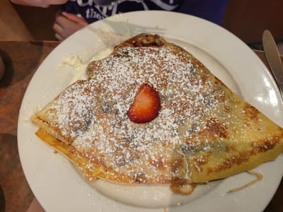 City Coffee & Creperie