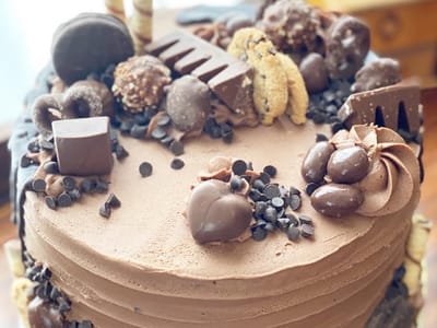 Claire's Cakes & Cafe