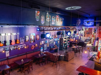 Classic Rock Coffee Co. & Kitchen Navasota