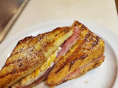 Classy Cafe And Deli