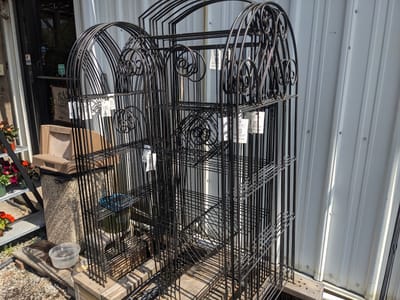 Clay's Garden Center