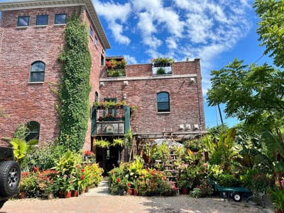 Clifford's Coffee Canal