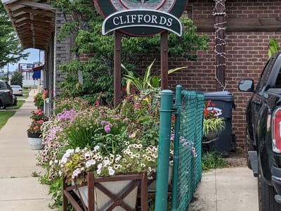 Clifford's Coffee Canal