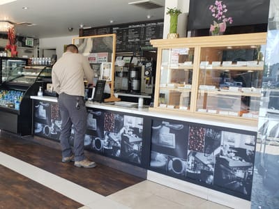 Cloverleaf Coffee & Bakery