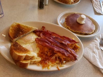 Coachlight Restaurant