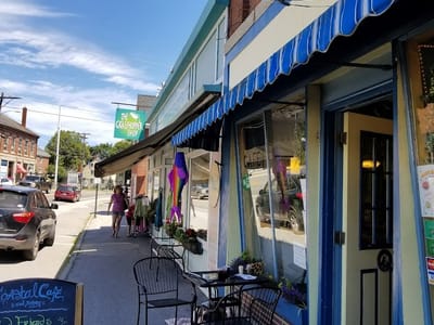 Coastal Cafe & Bakery