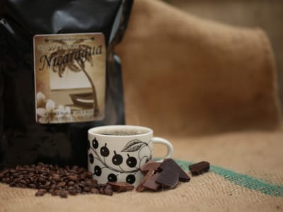 Coffé Amor Roastery & Cafe