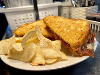 Coffee Break On The Square