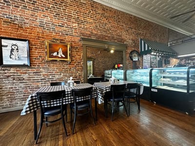 Coffee Break On The Square