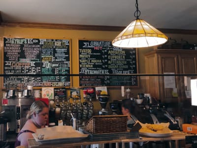 Coffee Corner Bistro