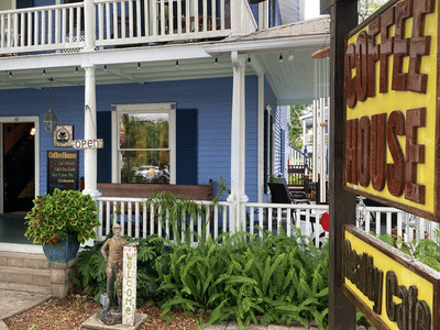 Coffee House Realty Cafe