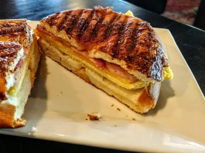 Cold Smoke Coffeehouse Llc