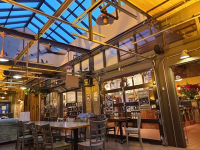 Colectivo Coffee on Monroe Street