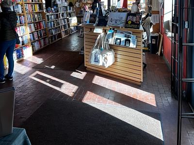 Collected Works Bookstore & Coffeehouse