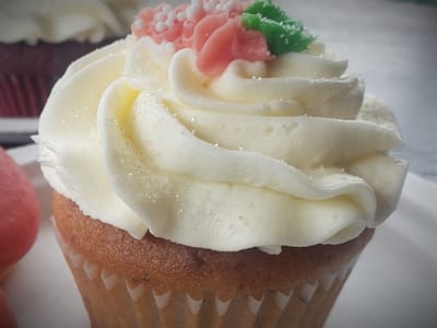 Common Ground Coffee & Cupcakes