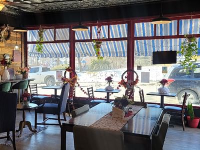 Common Grounds Bistro