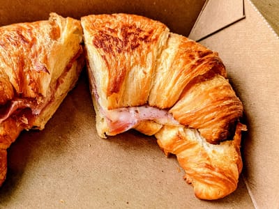 Common Perk Coffee Bar & Eatery