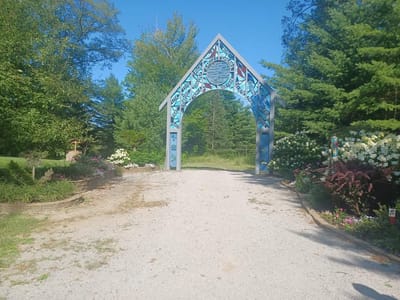 Connie's Cafe & Deli