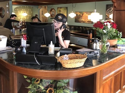 Connie's Cafe & Lounge