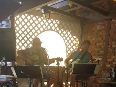 Connie's Cafe & Lounge