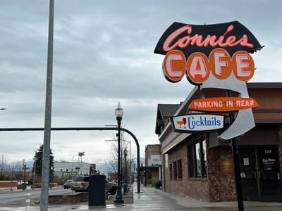 Connie's Cafe & Lounge