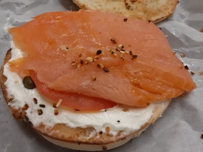 Corner Bagel Bakery & Deli