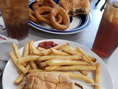 Cornett's Corner Cafe