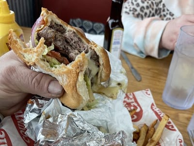 Country Cafe (Winston, MO)