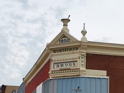 Country Corner Variety