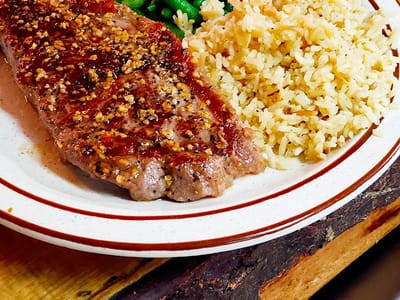 Cowpuncher's Cafe & Catering