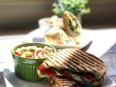 Coyote Coffee Cafe - Pickens