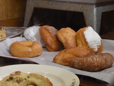 Crafty's Coffee & Gifts