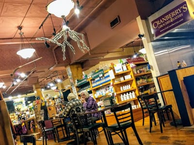 Cranberry's Grocery & Eatery