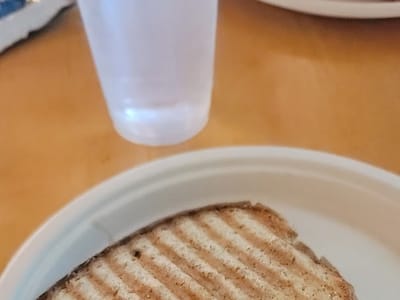 Cravings Coffee Bar and Bistro