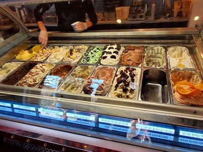 Cream & Cake Couture